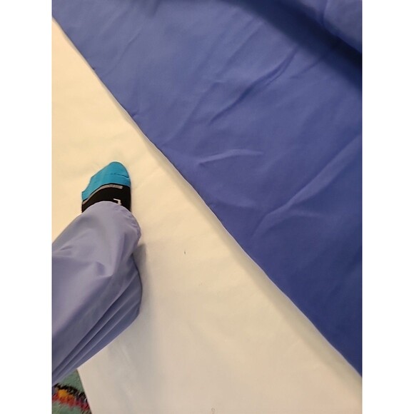 NwT Lady Foot Locker LFL Workout Pants SIZE Large Blue Open Leg - Picture 9 of 9